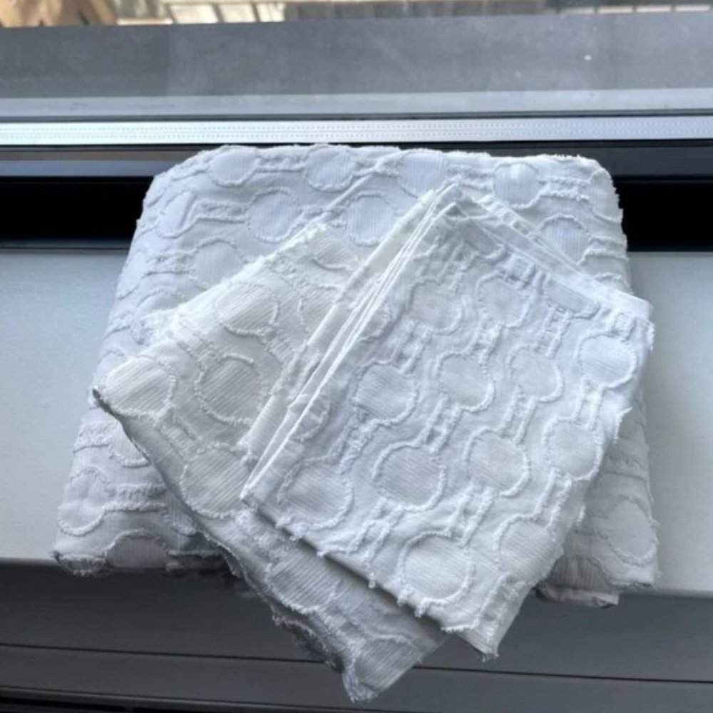 West Elm Organic Pleated Grid Duvet, Full/Queen and Standard Shams